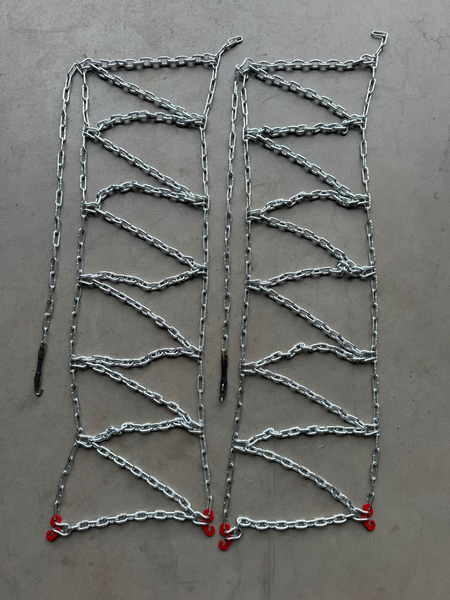 Satz Schrägspurschneeketten 18x6.50-8