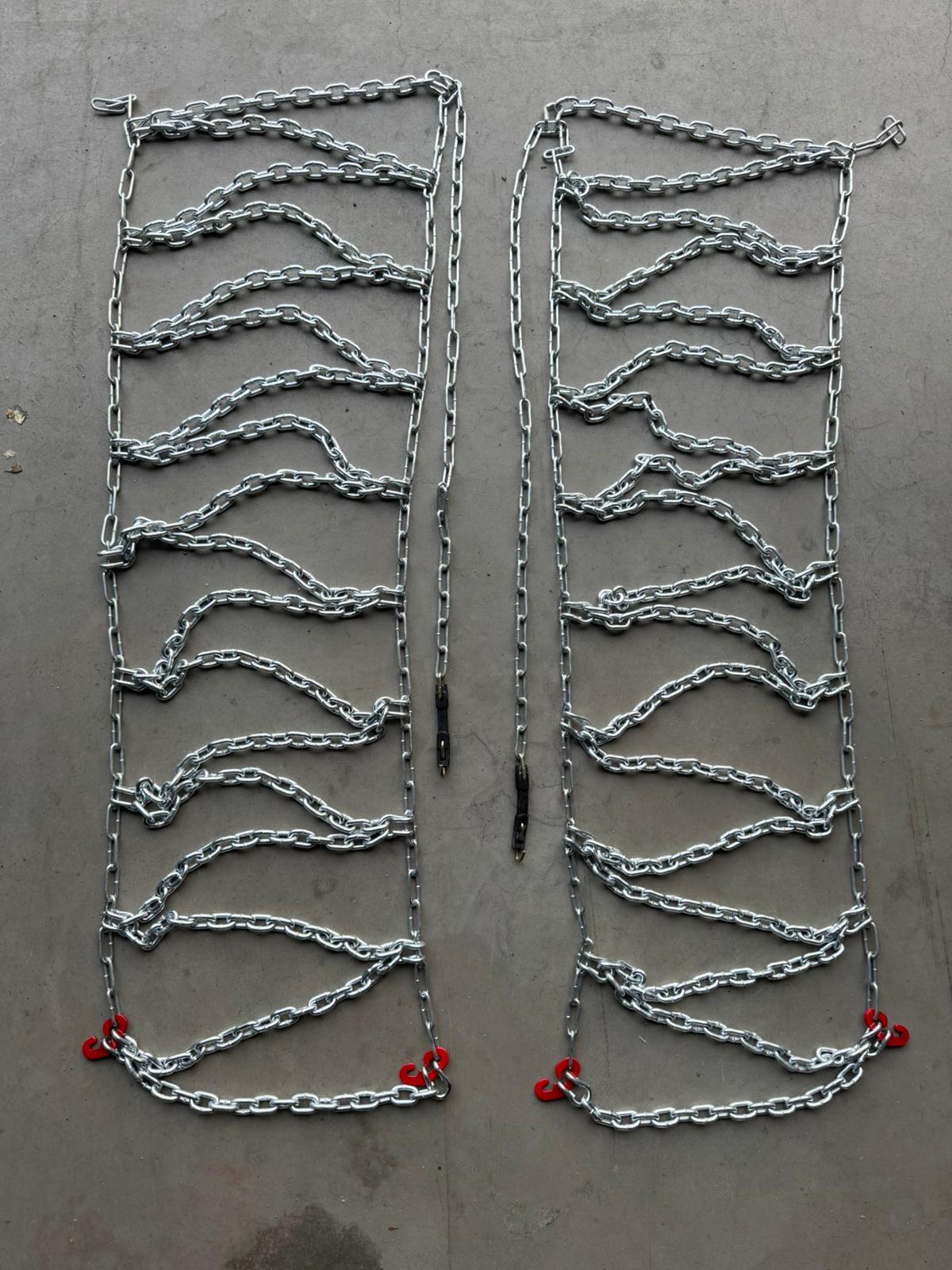 Satz Schrägspurschneeketten 18x9.50-8