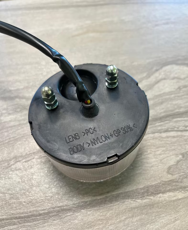 Begrenzungslicht/Blinker am Überrollbügel