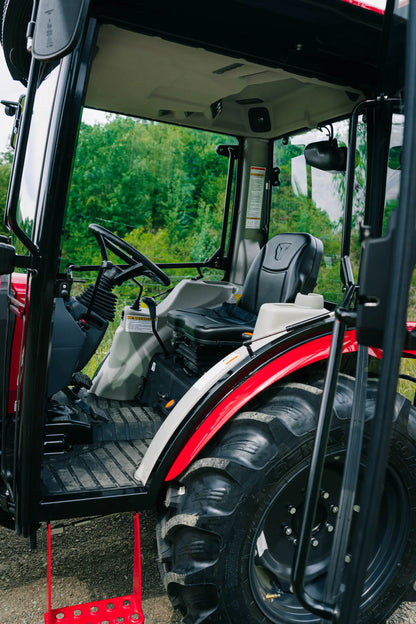 Traktor TYM/Branson F50 Cn